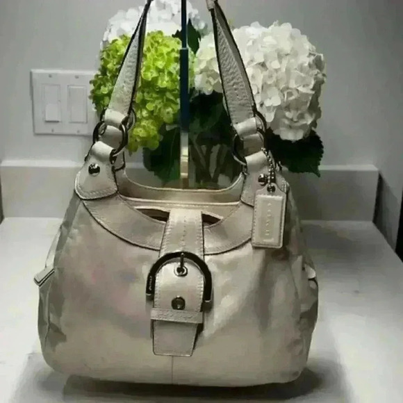 🔥🔥Coach Soho Lynn F17219 Metallic Leather Tote Shoulder Bag - Picture 1 of 14